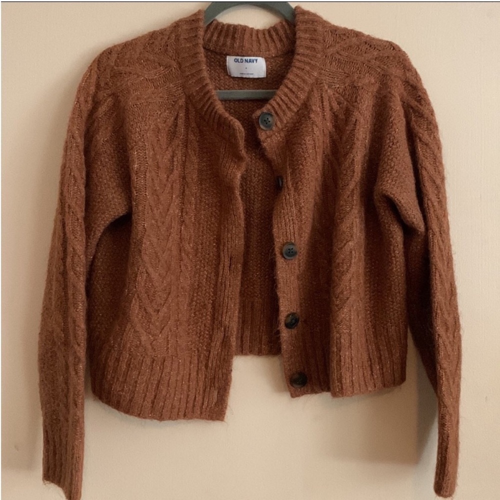 ❌SOLD❌ Cable knit sweater
